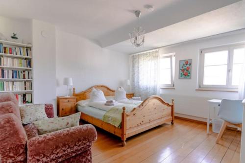 Double Room with Shared Bathroom