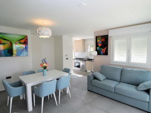 Modern Villa in Rojales with Private Swimming Pool - image 8