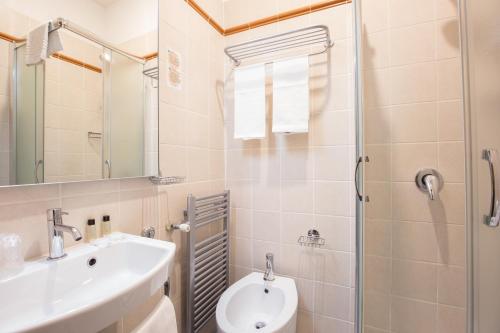 Hotel Trastevere - image 5