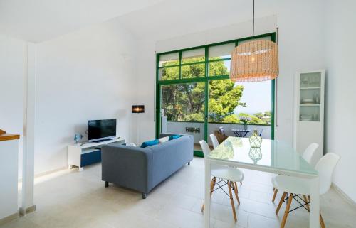 Vela Blanca SA RIERA duplex w private parking