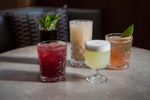 Kimpton Gray Hotel Chicago by IHG