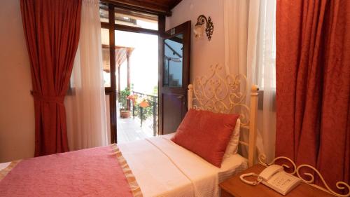 Antalya Inn Hotel Room Type - Twin Room with View
