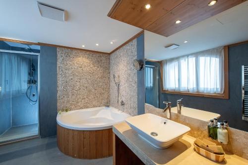 Executive RoyAlp Double Room