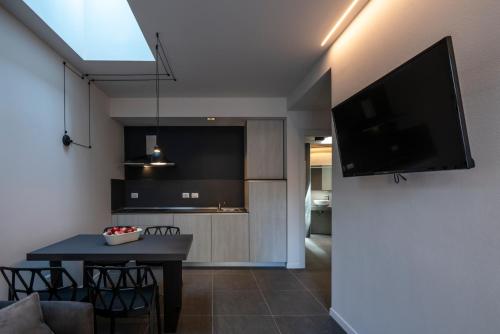 Astoria Boutique Apartments - image 12