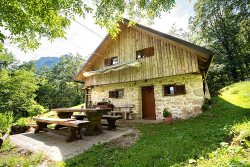 Miha lodge - Mihčevo pleče