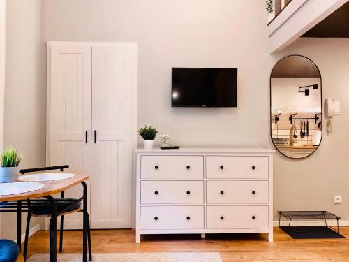 Cozy Studio with mezzanine - Old Town, Kazimierz, Cracovie (photo 6)