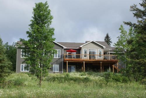 Top of Algonquin Bed and Breakfast