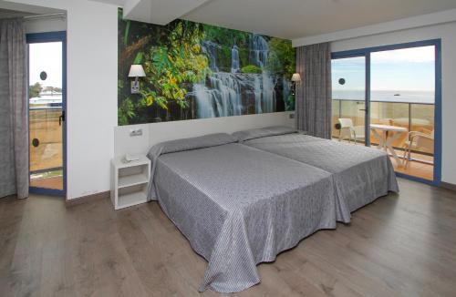 Quadruple Room with Sea View