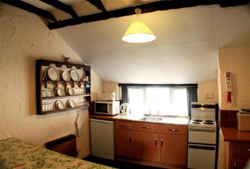 Doubleton Farm Cottages - image 2