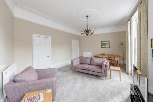 Picture of Spacious Maisonette - 10 Minutes Walk From Bath Abbey - 2 Bed & 2 Bath