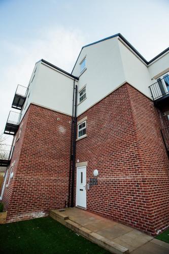 1 2 Bedroom Shield House Apartments Sheffield Centre