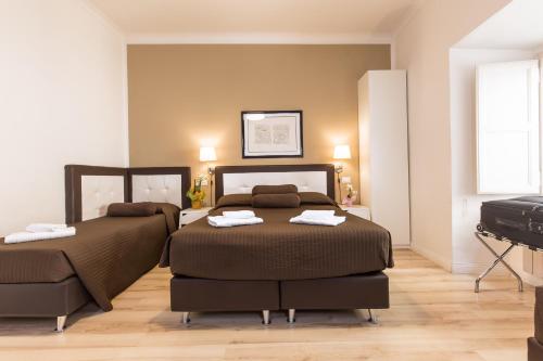 900 Liberty Rooms – Rome