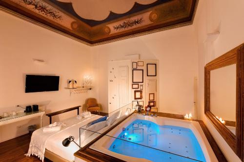 Suite mit Whirlpool und Türkischem Bad 