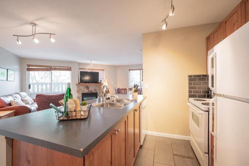 Deer Lodge by Outpost Whistler, Whistler (foto 6)