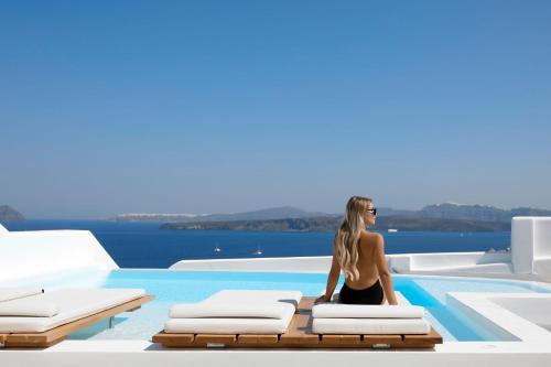 w Villa Elagua - Akrotiri - A Stunning 2 Bedroom Villa - Infinity Pool - main image