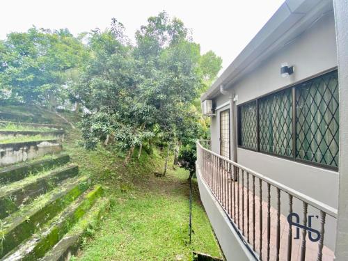 Garden, GlenCove Villa｜Sunrise View｜Sea View｜WiFi in Kota Kinabalu