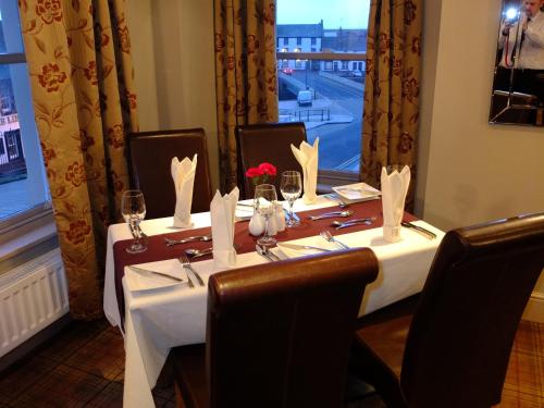 Restaurang, The Golden Lion Hotel in Maryport