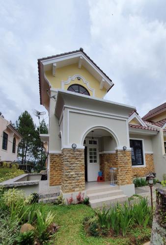 VILLA PANDA G Kota Bunga Puncak