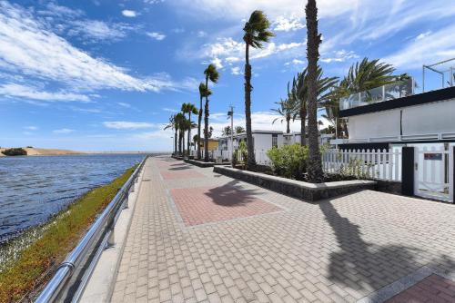 Maspalomas Beach Apartment Charca 1 - image 5