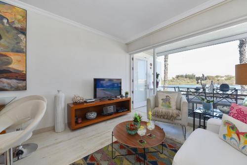 Maspalomas Beach Apartment Charca 1 - image 4