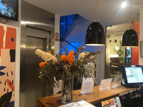 Hostal Albany - image 2