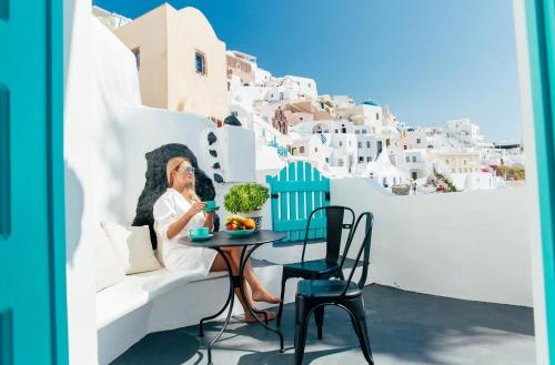 Superior Suite with Sea View image 7
