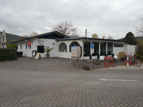 Ferienhaus MaLeFi 2 am Gülser Moselbogen (Ferienhaus MaLeFi 2 am Gulser Moselbogen) in 梅特涅