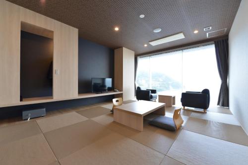 Japanese-Style Room with Ocean View - Top Floor - Non-Smoking - Main Building