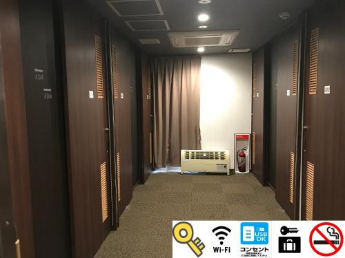 8 Mixed Private Cabin - Upper Level