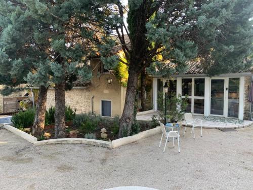 Ouchy Provence Dream Chalet 5-Star Single Room room