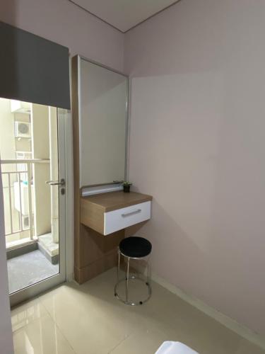 2 Bedroom Apartment next to Central Park Mall