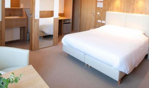 Hotel Chamdor - main image