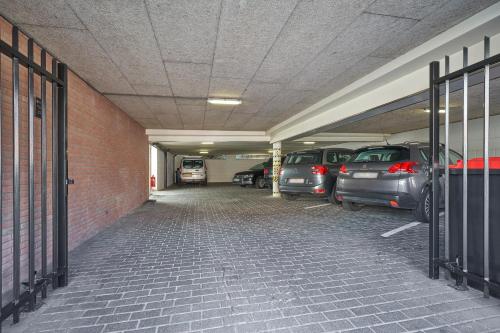 Apartments Four Seasons Zuiderstraat - image 3