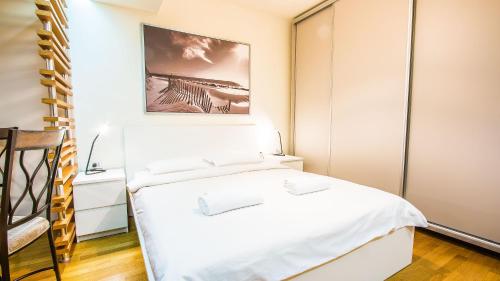 Luxury Apartment Bucharest Mall area - image 2