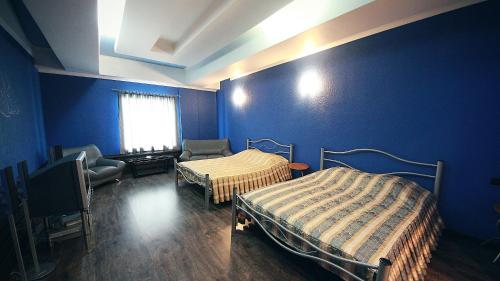 Aleksandrovsky Dvor Hotel
