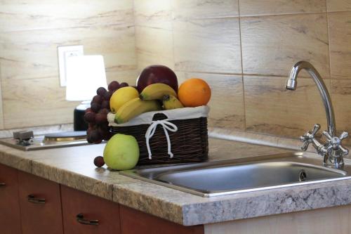 Kitchen, Palma Apartmanok Szallashely Szazhalombatta 4a in Százhalombatta