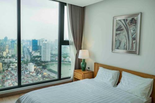 KingServices * 2BR Vinhomes Metropolis near LOTTE