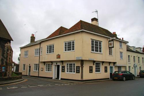 . Kings Arms Hotel