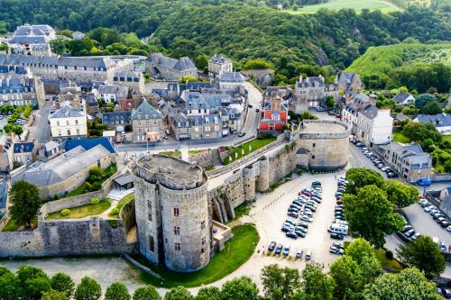 Hotel du Chateau Dinan - Originals Boutique - Inter-Hotel - image 5
