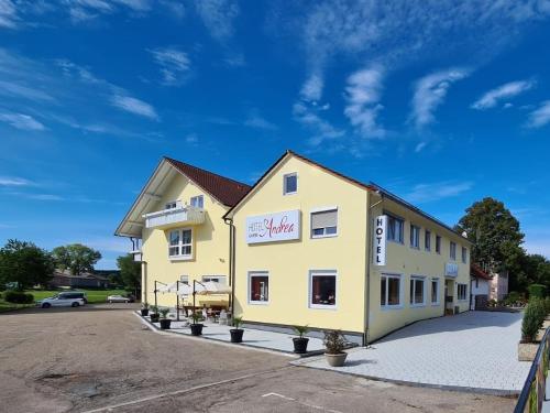 B&B Crailsheim - Hotel Andrea - Bed and Breakfast Crailsheim