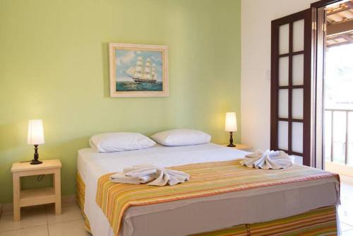 2 bedrooms, 5 beds
