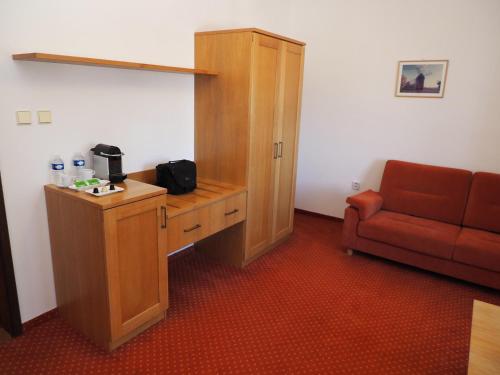 HOTEL CHATEAU ZAMEK CEJKOVICE - image 12