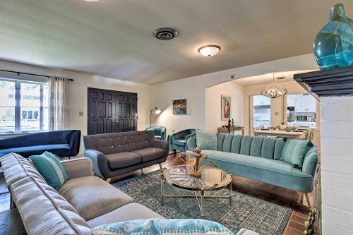 Ocean Springs Home Walk to Beach and Downtown! - main image