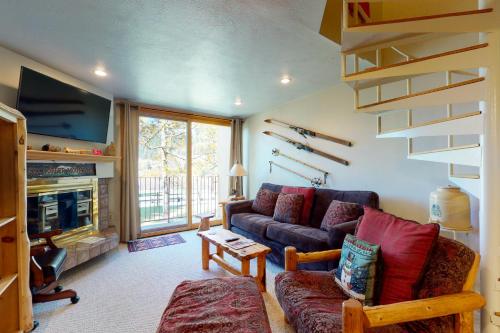 Summit House East 113 - Apartment - Copper Mountain