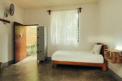 Casa Losodeli & Coworking- Adults Only Room Type - Single Bed in Mixed Dormitory Room