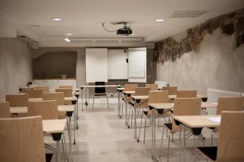 Hotell Slottsbacken - image 11