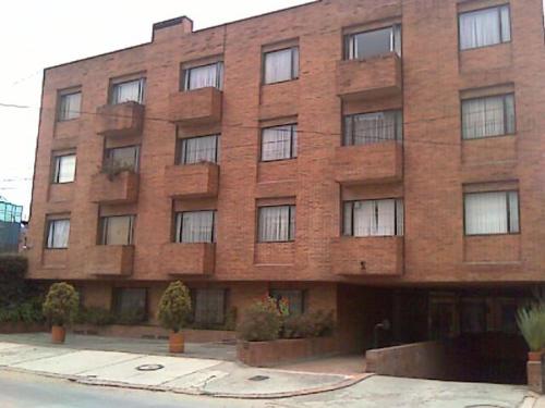 Aparta estudio Chico Bogota