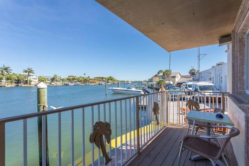 Bay Palms Waterfront Resort - Hotel and Marina in St Pete Beach, USA