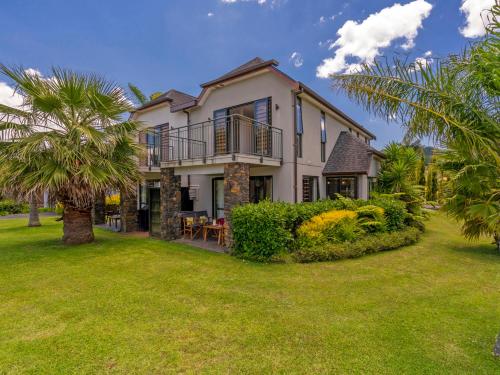 Villa 51 - Pauanui Holiday Home - Pauanui