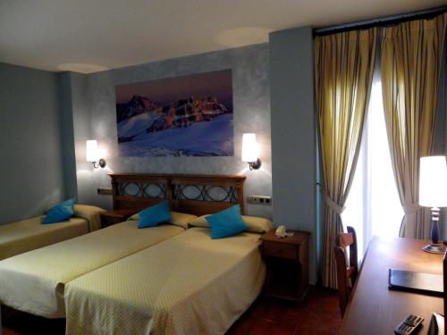 Hotel Arnal in Escalona